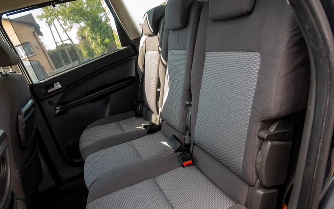 Ford Focus C-Max cena 8900 przebieg: 183419, rok produkcji 2005 z Rybnik małe 277